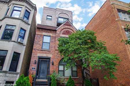 632 W Barry Ave #4N Chicago, IL 60657