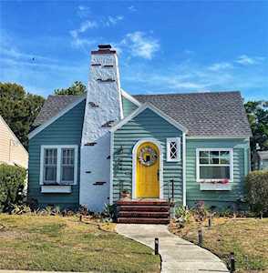 2837 8th Ave N St. Petersburg, FL 33713