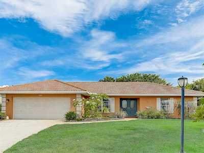 407 Waterside Ln Nokomis, FL 34275