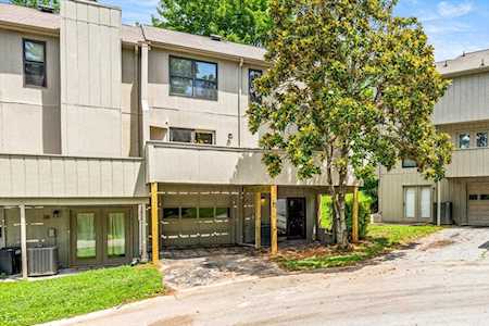 8703 Olde Colony Tr Knoxville, TN 37923