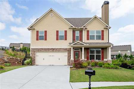 27 White Oak Trl Dallas, GA 30132