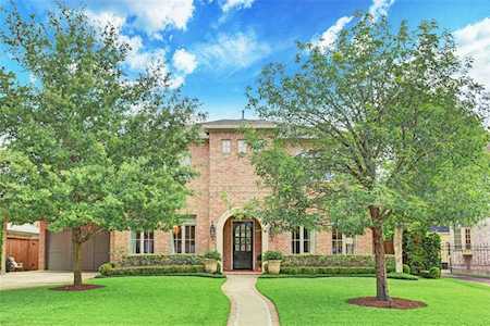 6218 Olympia Dr Houston, TX 77057