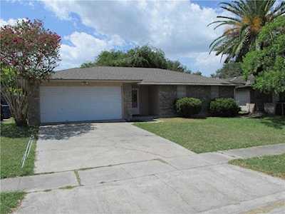 5726 Crest Forest Dr Corpus Christi, TX 78415