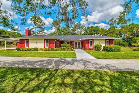8811 Pratt Dr New Port Richey, FL 34654