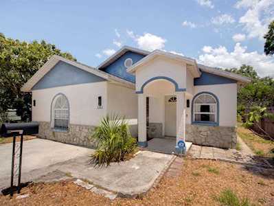 3201 36th Ave N St. Petersburg, FL 33713