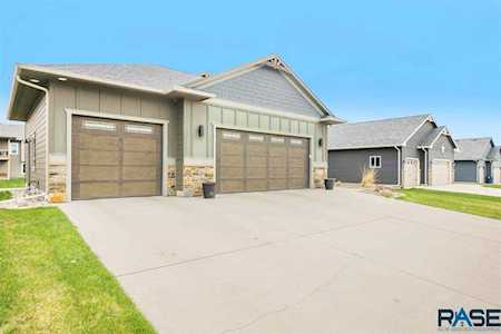 4208 N Olympia Dr Sioux Falls, SD 57107