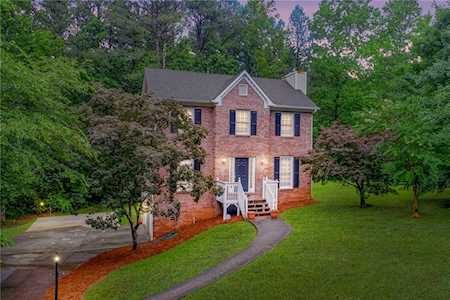 6297 Sayre Dr NW Dallas, GA 30157