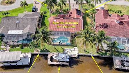 1919 SE 21st Terrace Cape Coral, FL 33990