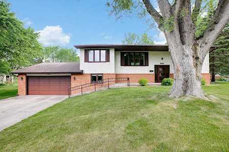 3317 Roosevelt Court NE Saint Anthony, MN 55418