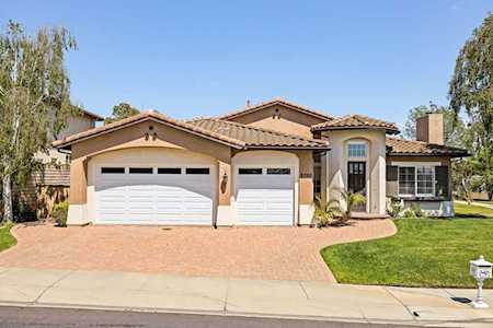 2702 Avenida De Autlan Camarillo, CA 93010