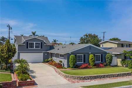 8252 Bryant Dr Huntington Beach, CA 92647