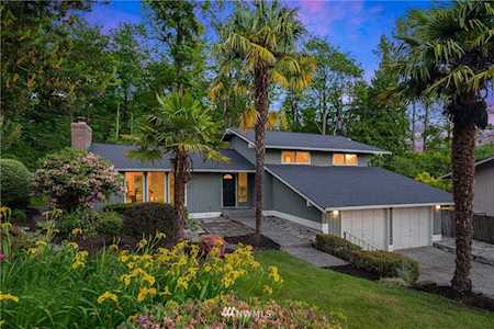 17616 NE 15th Place Bellevue, WA 98008