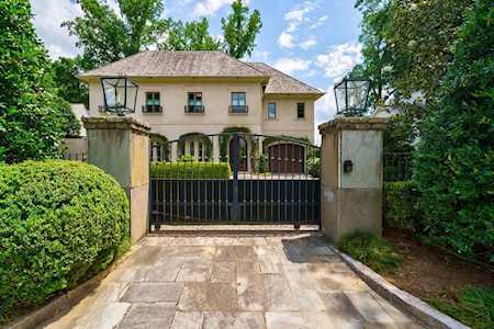 350 Woodward Way NW Atlanta, GA 30305
