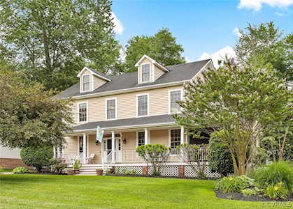 7825 Hampton Forest Ln Chesterfield, VA 23832