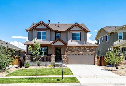 350 N Langdale Ct Aurora, CO 80018