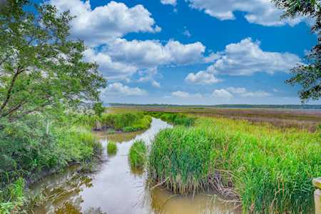 4985 Popperdam Creek Dr North Charleston, SC 29418