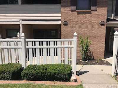 19583 Northridge Dr Northville Twp, MI 48167