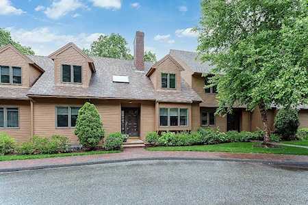 22 Grove Pl #35 Winchester, MA 01890