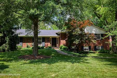 1703 Spruce Ln Louisville, KY 40207