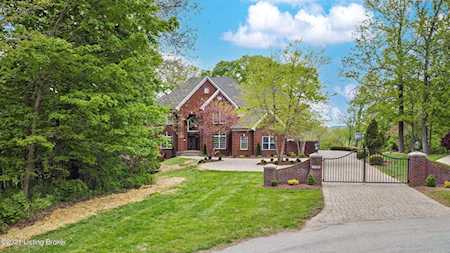 1306 Ridge Pointe Goshen, KY 40026