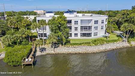 420 Moore Park Lane #202 Merritt Island, FL 32952
