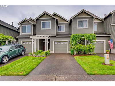 20288 Hoodview Ave West Linn, OR 97068