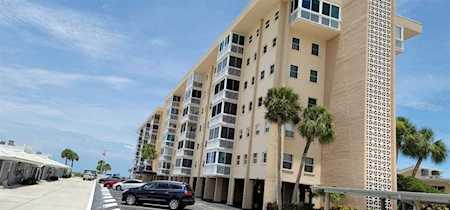 1255 Tarpon Center Dr #215 Venice, FL 34285