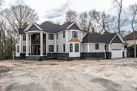 220 Union Hill Road Manalapan, NJ 07726