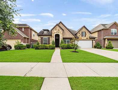 4639 Stoney Ridge Ct Sugar Land, TX 77479