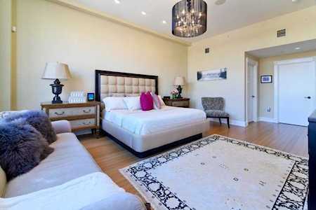 1425 Garden St #603 Hoboken, NJ 07030