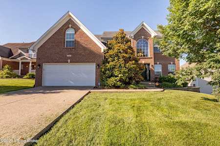 17819 Birch Bend Cir Louisville, KY 40023