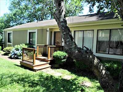 817 Bellevue Rd Nashville, TN 37221