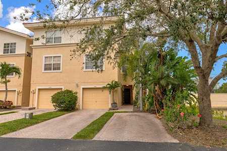 5631 Red Snapper Ct New Port Richey, FL 34652
