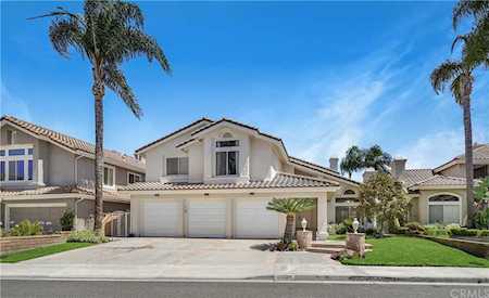 25881 Cedarbluff Ter Laguna Hills, CA 92653
