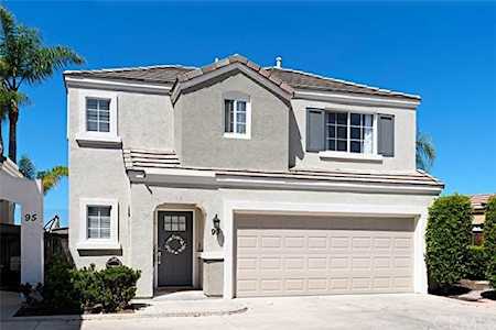 93 Rue Monet Lake Forest, CA 92610