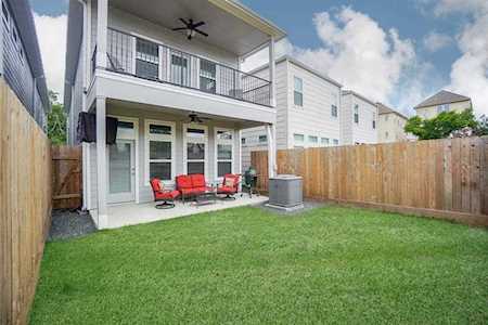 5537 Petty St Houston, TX 77007