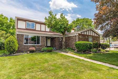 45813 Drexel Rd Canton Twp, MI 48187