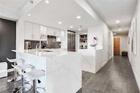 120 Milross Avenue #203 Vancouver, BC V6A 4K7