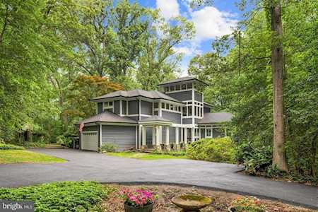 10514 Birnham Rd Great Falls, VA 22066