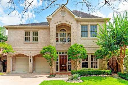 3915 Villanova St West University Place, TX 77005