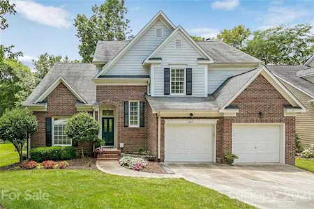 6630 Fairway Point Dr Charlotte, NC 28269