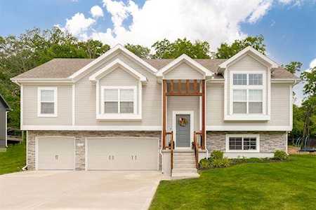 5080 NW Timberline Dr Riverside, MO 64150