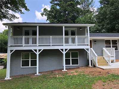 1131 Rebel Ridge Dr Marietta, GA 30062