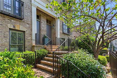 33 Honour Ave NW Atlanta, GA 30305