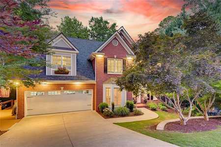 2994 Tynewick Walk NE Roswell, GA 30075