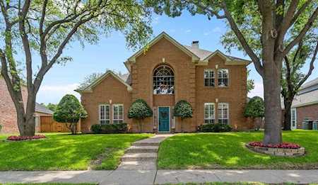 2112 Glendale Drive Plano, TX 75023