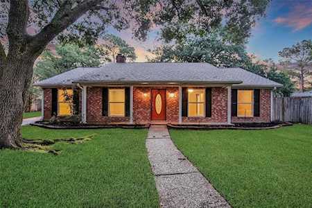 17710 Loring Ln Spring, TX 77388