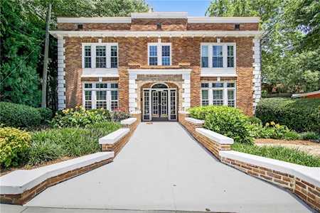 242 12th St NE #3 Atlanta, GA 30309