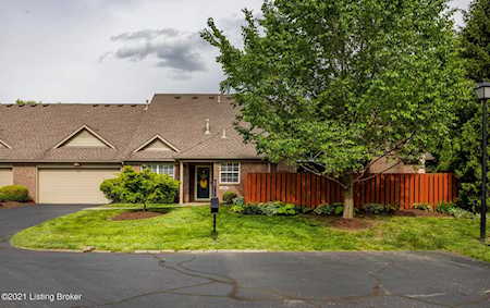 4003 Adelaide Ct Louisville, KY 40241