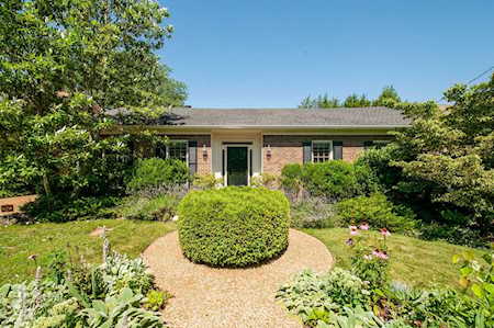 204 Longwood Ct Nashville, TN 37215